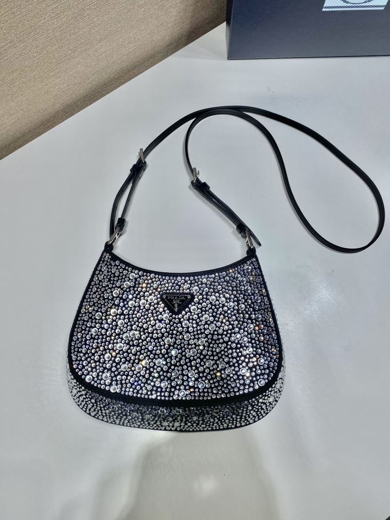 Pra*a cleo bags